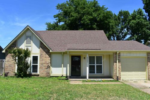 4300 Bennett Wood Dr, Millington, TN, 38053-2207 | Card Image