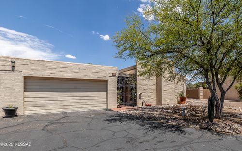 1888 N Camino Alicante, Tucson, AZ, 85715-4144 | Card Image