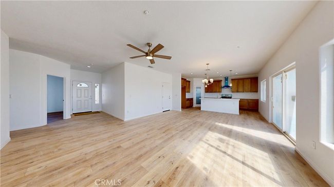 10625 Caughlin Rd, House other with 4 bedrooms, 3 bathrooms and 3 parking in Phelan CA | Image 12