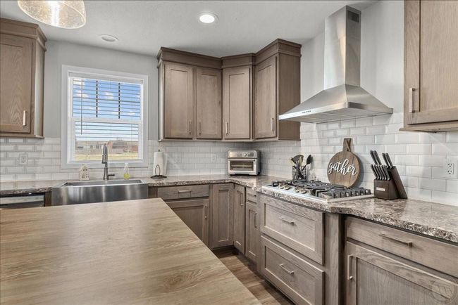 3701 Lenny Ln, House other with 3 bedrooms, 2 bathrooms and null parking in Huntley MT | Image 8