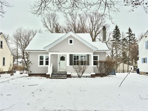 140 Lettington Ave, Gates, NY, 14624-2910 | Card Image