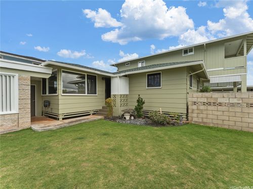 1961 Kinikohu St, Wahiawa, HI, 96786-2728 | Card Image
