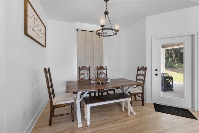 173 Sw 24 Th Ave, House other with 3 bedrooms, 2 bathrooms and 2 parking in Trenton FL | Image 17