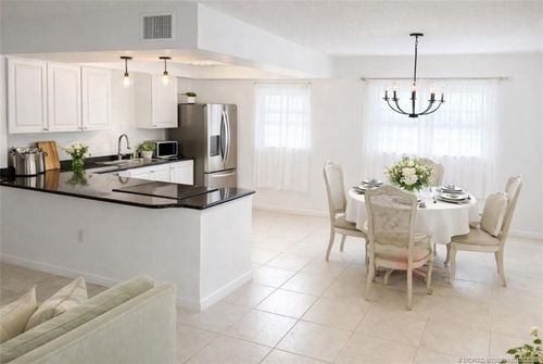 apt-v12-2600 S Kanner Hwy, Stuart, FL, 34994-4674 | Card Image