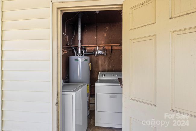 549 Scaleybark Rd, House other with 3 bedrooms, 2 bathrooms and null parking in Charlotte NC | Image 22