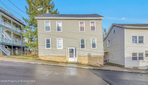 apt-1-916 W Linden St, Scranton, PA, 18504-3600 | Card Image