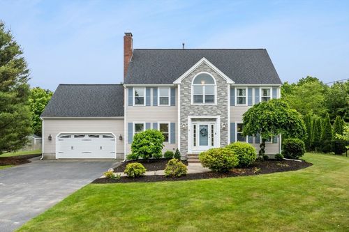 12 Waterbury Ln, North Easton, MA, 02356-2564 | Card Image