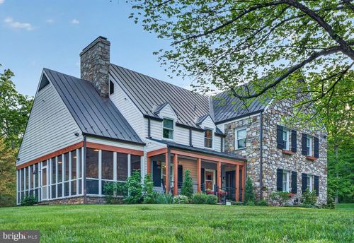 3204 Mountain Rd, HAYMARKET, VA, 20169-1727 | Card Image