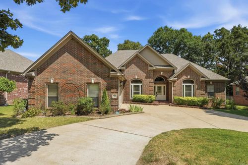 74 Hickory Bend Dr, Cabot, AR, 72023-8183 | Card Image
