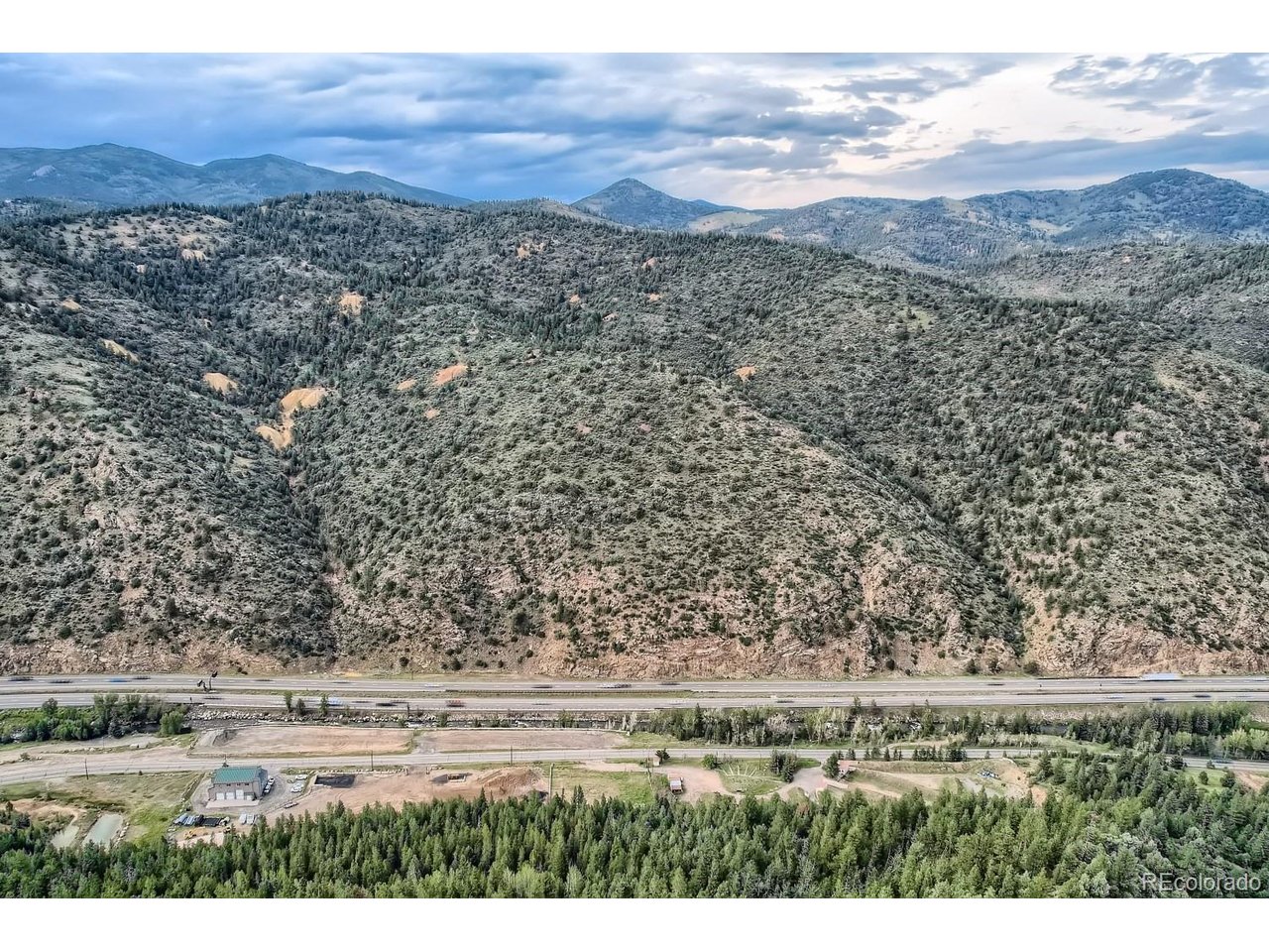 Land in Dumont 3