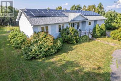 50 Berthelot Cres, House other with 4 bedrooms, 3 bathrooms and null parking in Sydney NS | Image 2