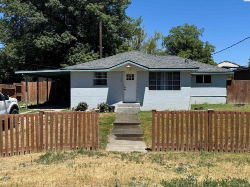 1109 Maple Way, Zillah, WA, 98953-9418 | Card Image