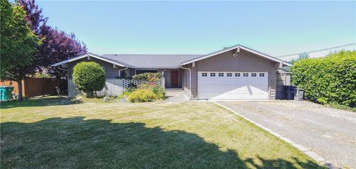 341 Mackenzie Dr, Camano Island, WA, 98282-8743 | Card Image