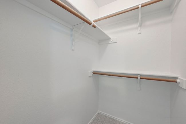 402 Colonial Park Blvd, House other with 3 bedrooms, 2 bathrooms and 2 parking in Austin TX | Image 13