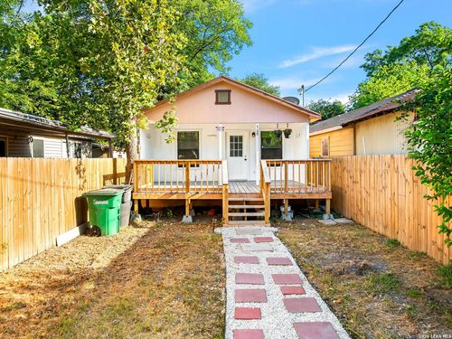 508 Randall Ave, San Antonio, TX, 78237-3044 | Card Image