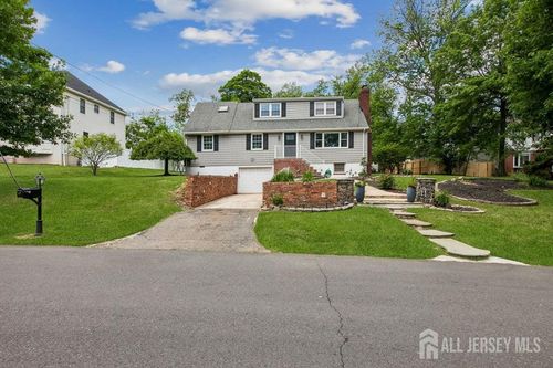 24 Jersey Ave, Edison, NJ, 08820-3552 | Card Image