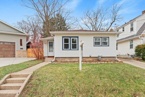 3222 Gregory Street, Madison, WI, 53711-1812 | Card Image