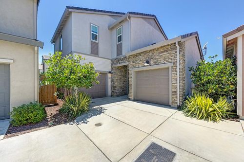 4339 Shingle Oak Ln, Sacramento, CA, 95834-7774 | Card Image