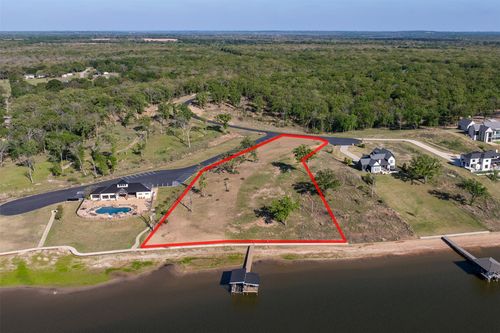 7024 Lakeshore Way, Malakoff, TX, 75148-3203 | Card Image