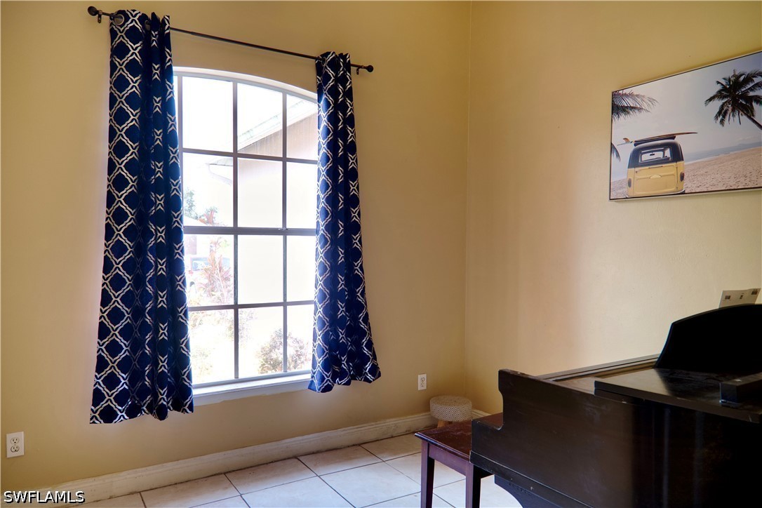 Residential Lease in Lehigh Acres 5
