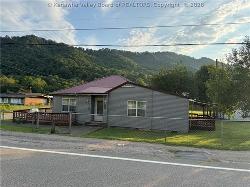 2910 Pond Fork Rd, Madison, WV, 25130-9412 | Card Image