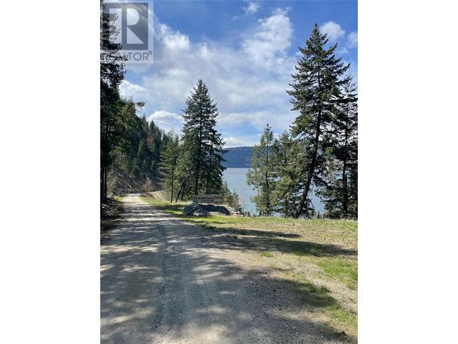 8 - 5649 Cosens Bay Rd, Home with 0 bedrooms, 0 bathrooms and null parking in Coldstream BC | Image 13