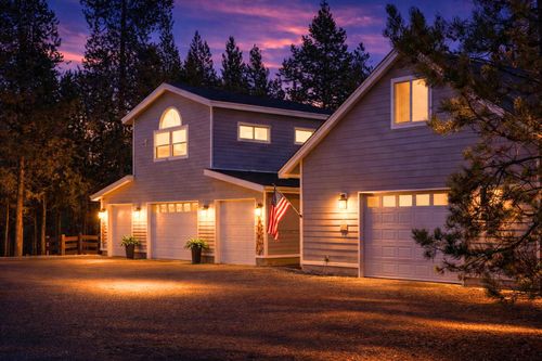 17157 Wood Duck Ct, Bend, OR, 97707-2356 | Card Image