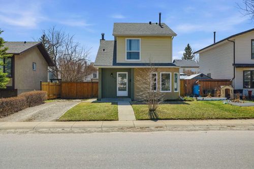 55 Templegreen Dr Ne, Calgary, AB, T1Y4Z1 | Card Image
