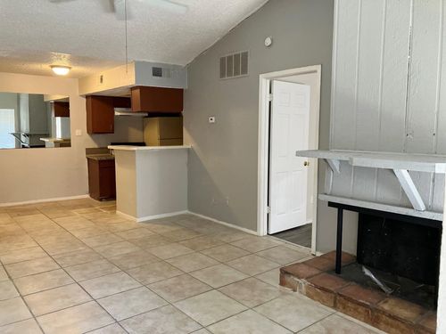 apt-2179-7152 Fair Oaks Ave, Dallas, TX, 75231-6177 | Card Image