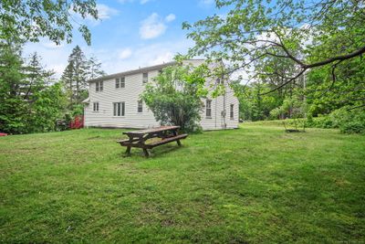 Oversized back yard and side yard | Image 3