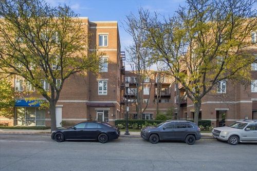 301-5040 Warren St, Skokie, IL, 60077-2913 | Card Image