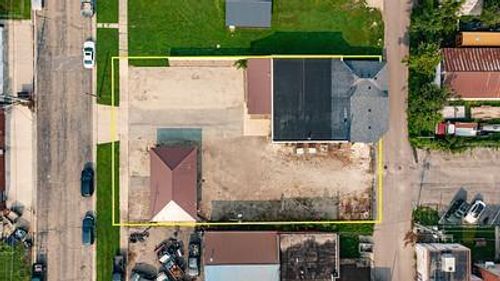 1009 3rd Ave Ne, Austin, MN, 55912-3714 | Card Image