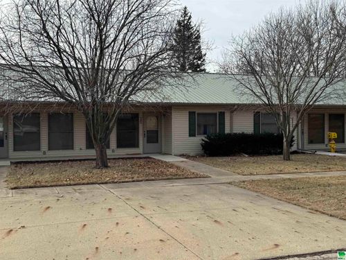 204 E 3rd St, Kingsley, IA, 51028-5067 | Card Image