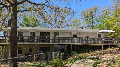 1012 Fairwater Cir, Horseshoe Bend, AR, 72512-4652 | Card Image