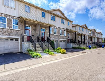 22 - 105 Pinnacle Dr, Townhouse with 2 bedrooms, 1 bathrooms and 2 parking in Kitchener ON | Image 2