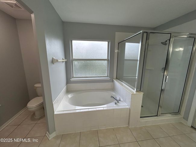 10258 Meadow Pointe Dr, House other with 4 bedrooms, 3 bathrooms and null parking in JACKSONVILLE FL | Image 19