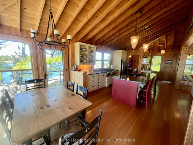 D-44 Wallbridge Island N/A, Home with 5 bedrooms, 3 bathrooms and 4 parking in Parry Sound Remote Area ON | Image 10