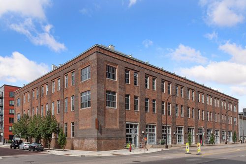 apt-111-801 Washington Ave N, Minneapolis, MN, 55401-4100 | Card Image