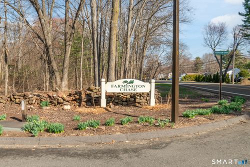 132-132 Farmington Chase Cres, Farmington, CT, 06032-3162 | Card Image