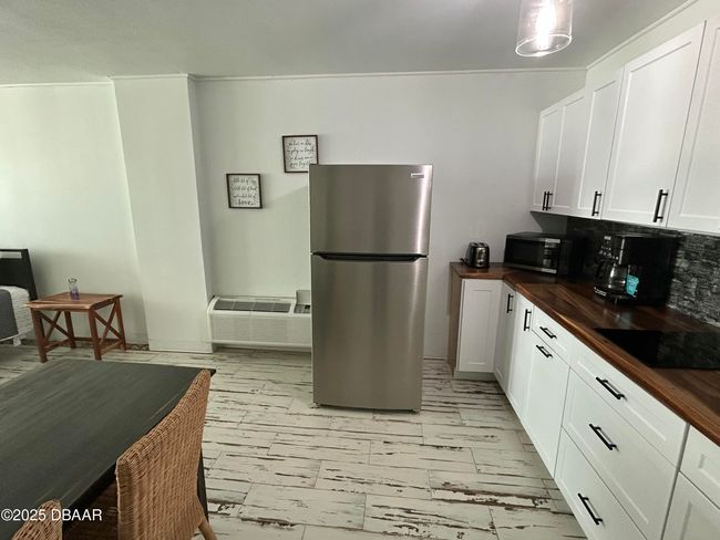 213-1909 S Atlantic kitchen fridge | Image 28