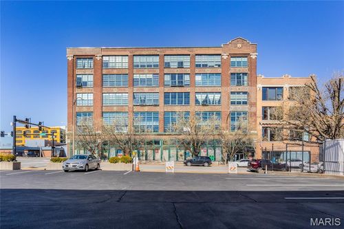 apt-411-2323 Locust St, Saint Louis, MO, 63103-1538 | Card Image