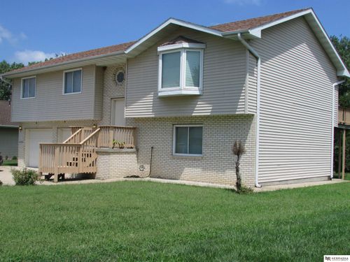 2048 Dawn Dr, Crete, NE, 68333-9412 | Card Image