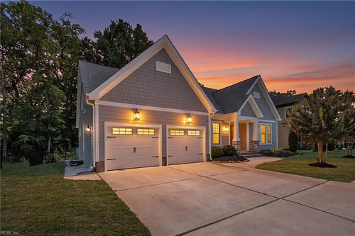 3458 Raintree Cir, Suffolk, VA, 23435-3581 | Card Image