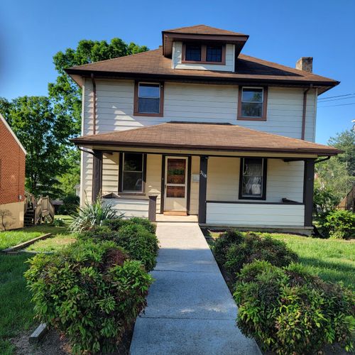 2118 Berkley Ave Sw, Roanoke, VA, 24015-2008 | Card Image