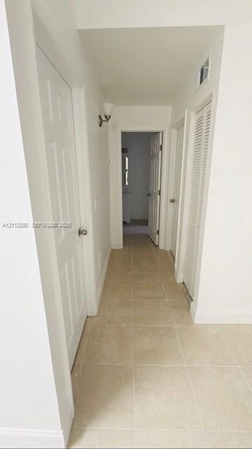 305-10765 Cleary Blvd, Plantation, FL, 33324-6062 | Card Image