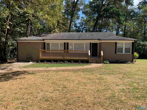 211 Harwood Dr, Gadsden, AL, 35901-9003 | Card Image