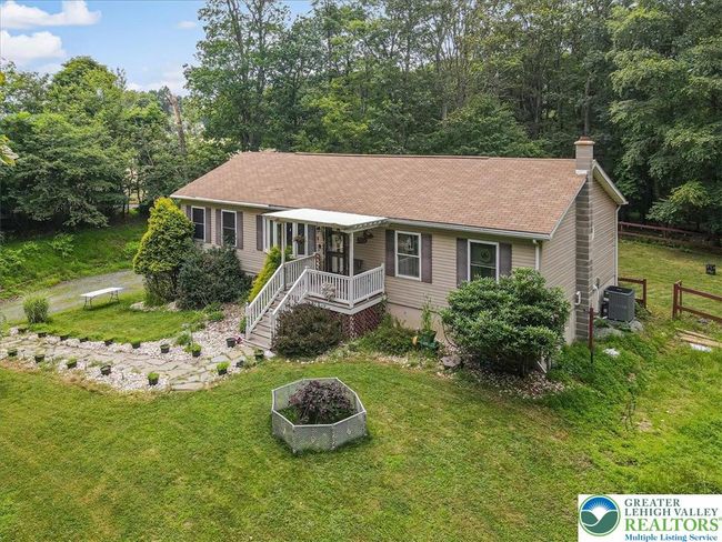 600 N Harrity Rd, House other with 2 bedrooms, 2 bathrooms and null parking in Palmerton PA | Image 8