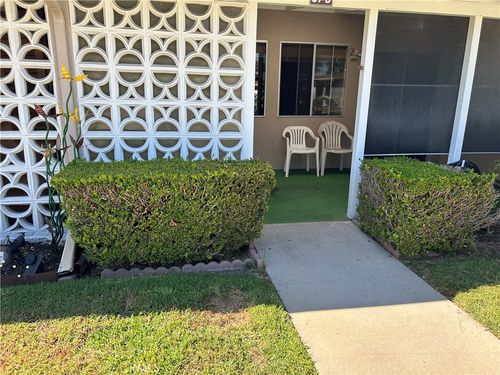 apt-57b-13811 Thunderbird Dr, Seal Beach, CA, 90740-5330 | Card Image