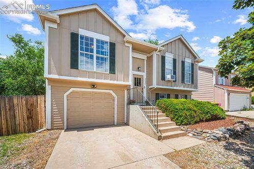 2650 Plymouth Dr, Colorado Springs, CO, 80916-3372 | Card Image