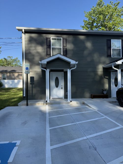1-517 Weaver St, Tullahoma, TN, 37388-4311 | Card Image